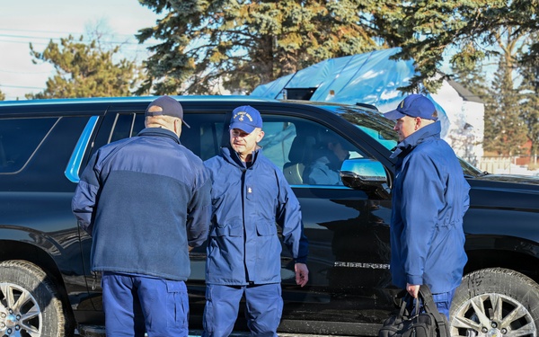 Master Chief Petty Officer of the Coast Guard conducts unit visits in Duluth, Minnesota