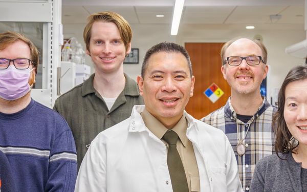 General Douglas MacArthur Leadership Award - Hung Nguyen