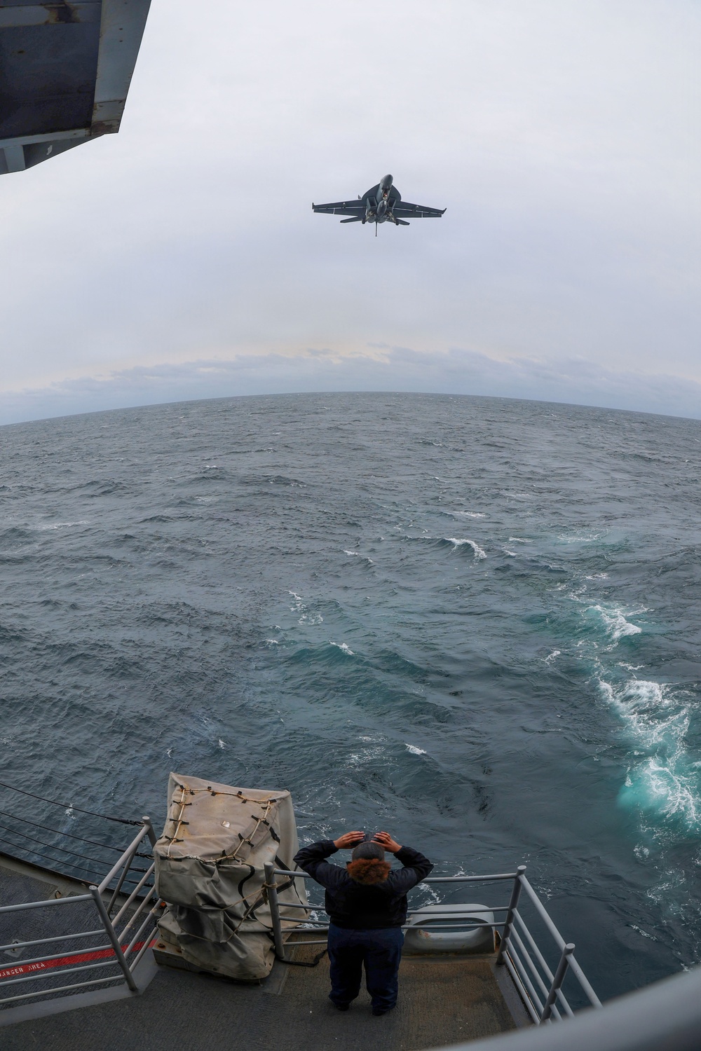 Daily Operations Aboard USS George H.W. Bush (CVN 77)