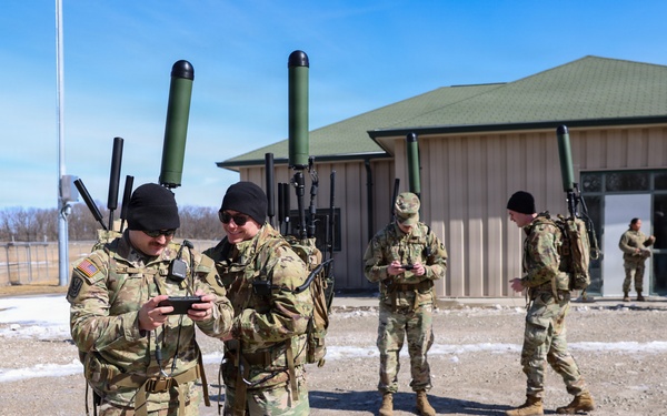 Iowa National Guard Soldiers train on TLS-Manpack at Camp Dodge