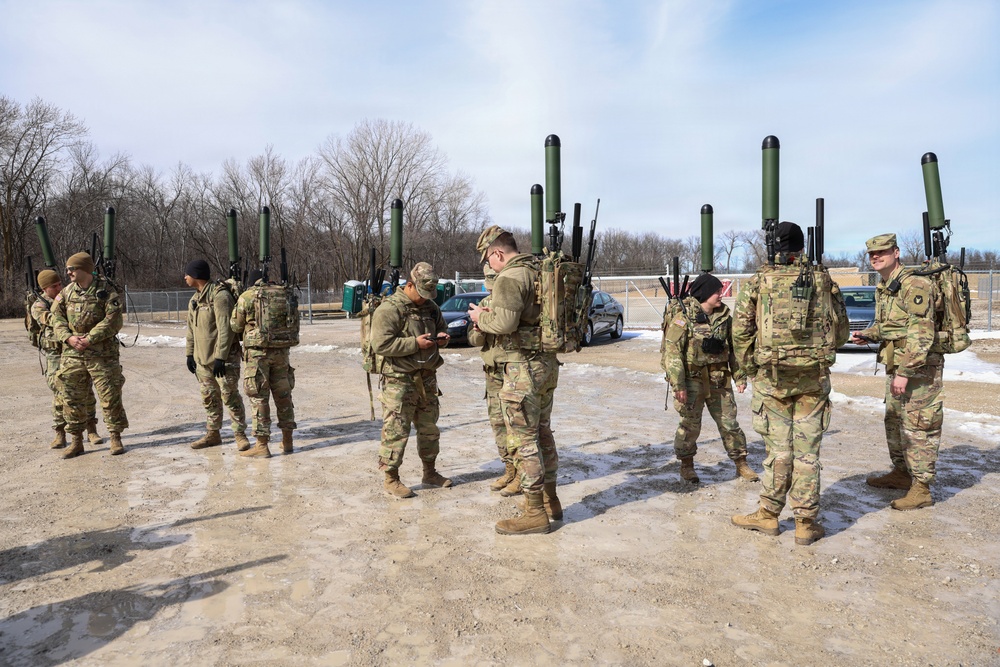 Iowa National Guard Soldiers train on the TLS-Manpack