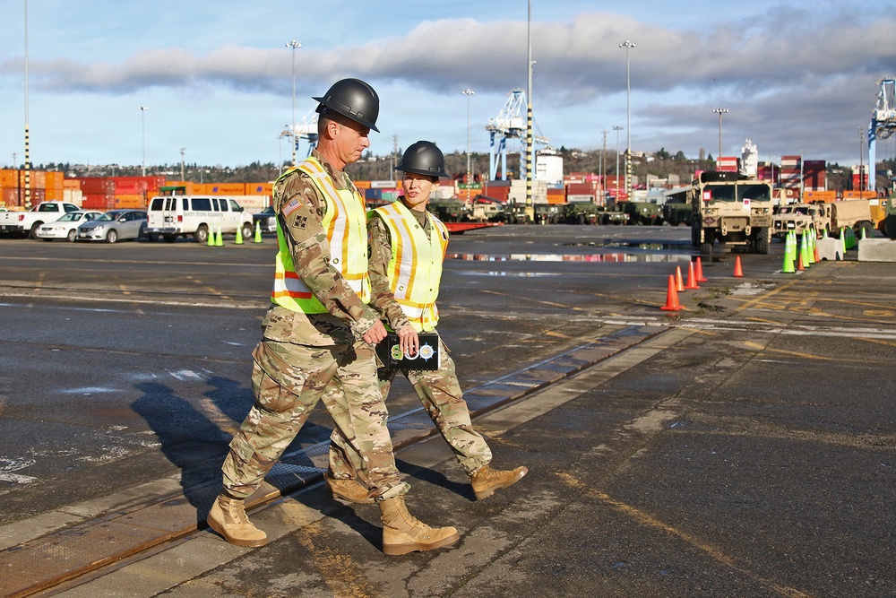 USTRANSCOM visits Port of Tacoma for Turbo Fusion