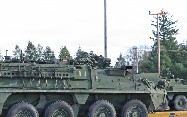 593d CSC Facilitates Railhead Operations for 2-2 KRF Bound Strykers