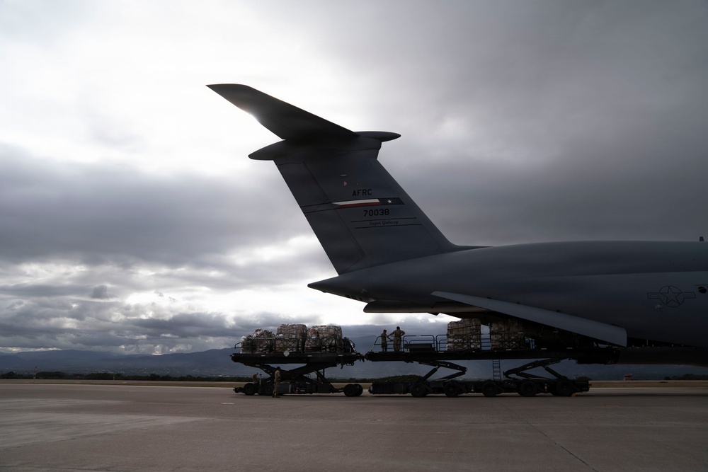 Joint Task Force-Bravo receives Denton Delivery in Honduras