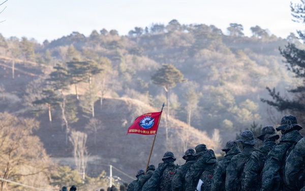 Korea Viper 26.1 | V16 Conducts 20k Hike up Elevation Alongside ROK Marines
