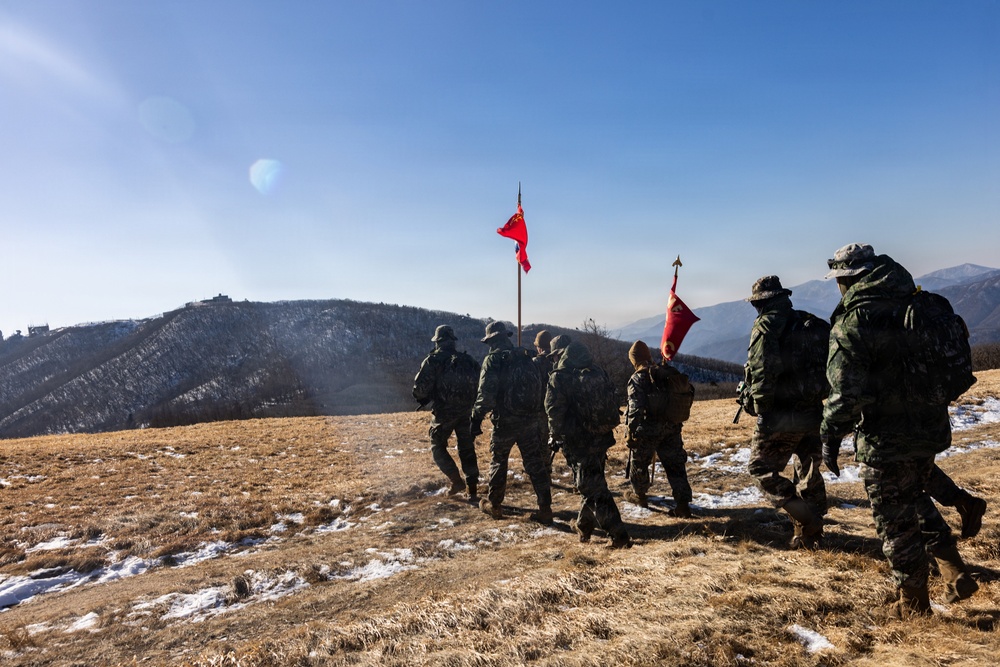 Korea Viper 26.1 | V16 Conducts 20k Hike up Elevation Alongside ROK Marines