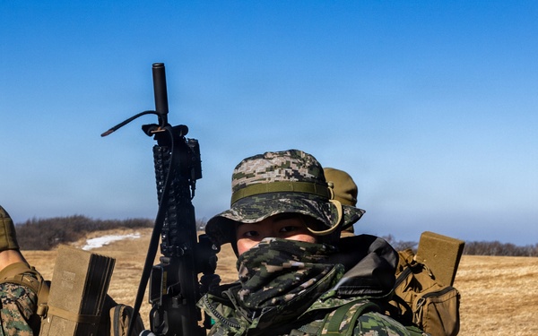 Korea Viper 26.1 | V16 Conducts 20k Hike up Elevation Alongside ROK Marines