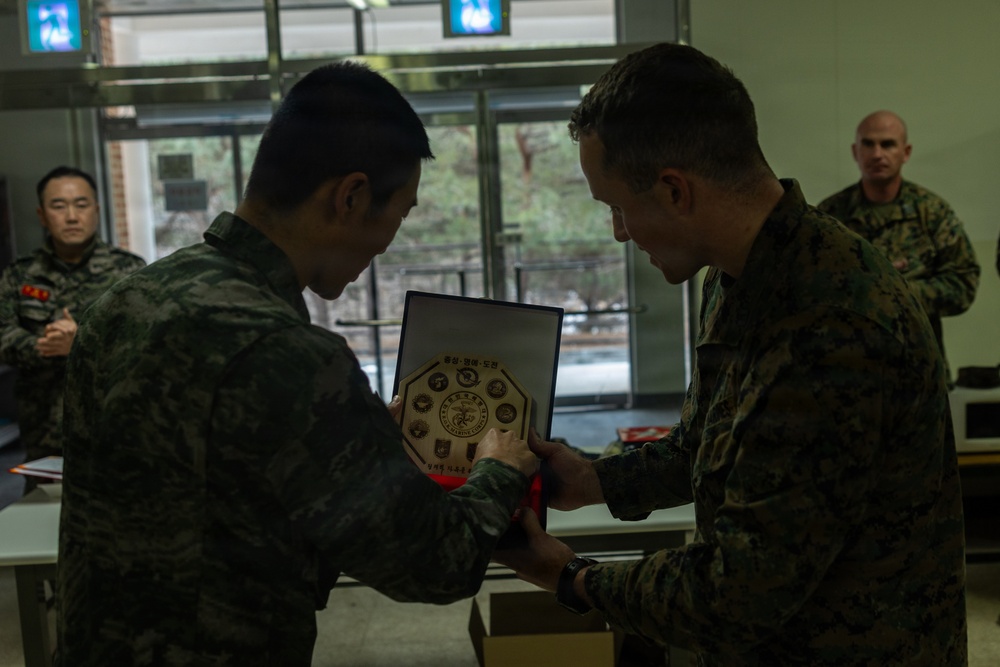 Korea Viper 26.1 | V16 Conducts Warrior’s Day Alongside ROK Marines