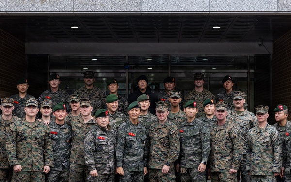 Korea Viper 26.1 | V16 Conducts Warrior’s Day Alongside ROK Marines