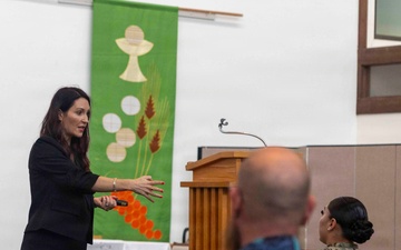 Jannell MacAulay leads Headspace app training session at Joint Base Pearl Harbor-Hickam