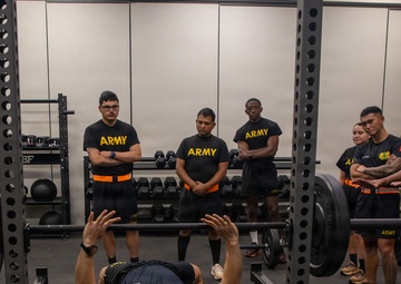H2F Conducts Fitness and Nutrition Class with Soldiers