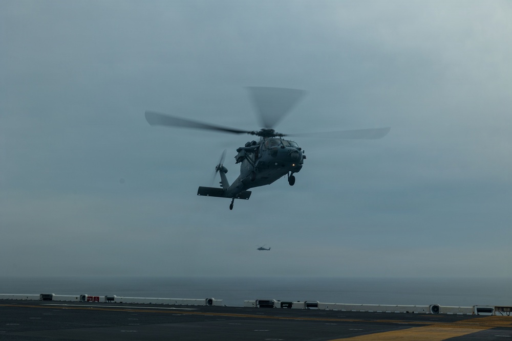 11th MEU Marines, Sailors Conduct Deck Landing Qualifications Aboard USS Boxer