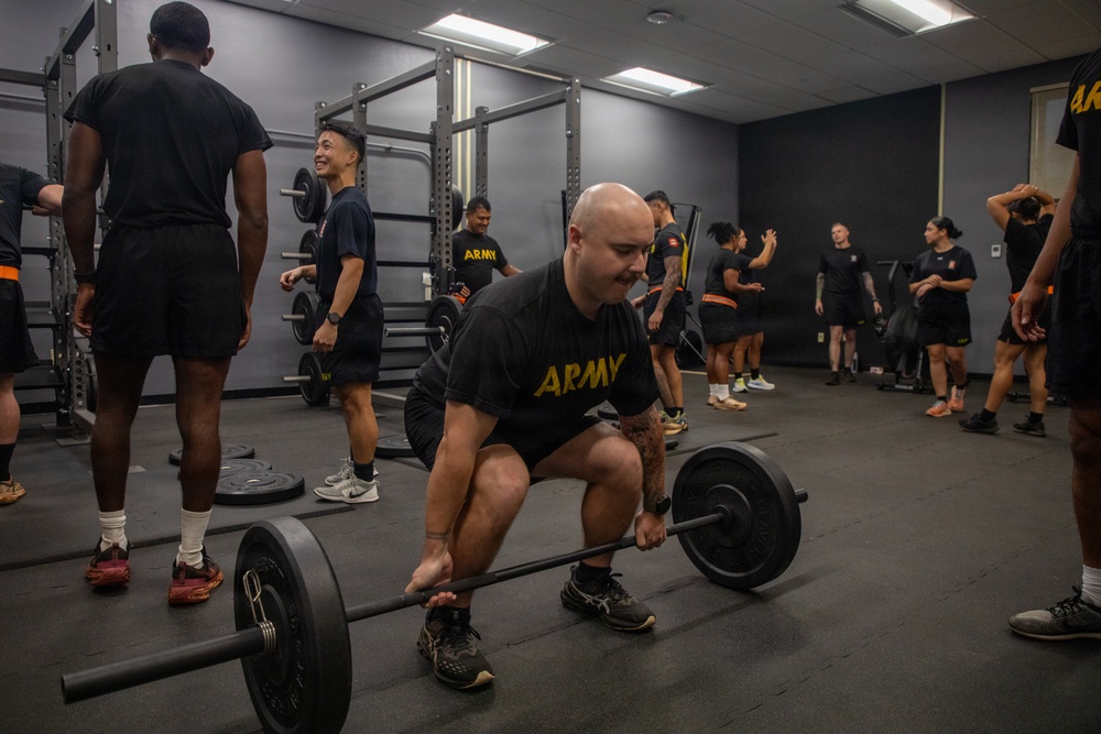 H2F Conducts Fitness and Nutrition Class with Soldiers