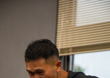 H2F Conducts Fitness and Nutrition Class with Soldiers