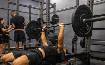 H2F Conducts Fitness and Nutrition Class with Soldiers