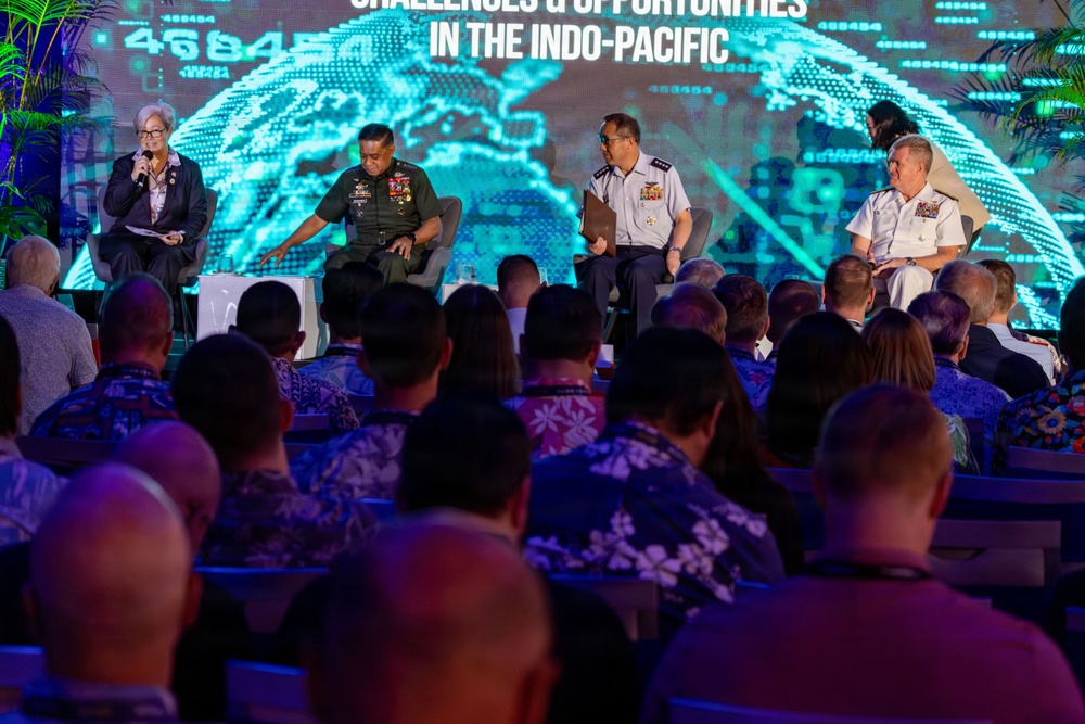 Director of DKI APCSS attends Honolulu Defense Forum