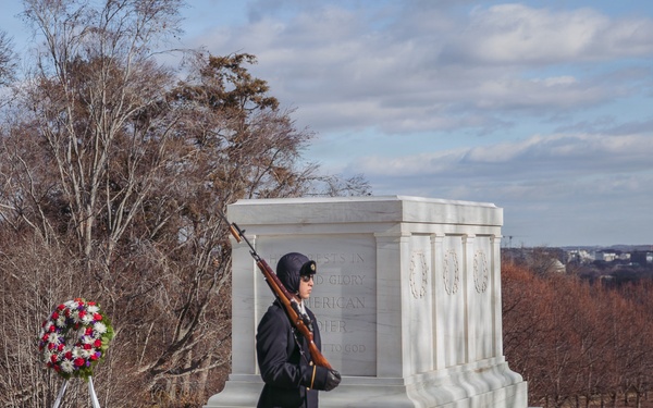Sentinel Guards Tomb of the Unknown Soldier