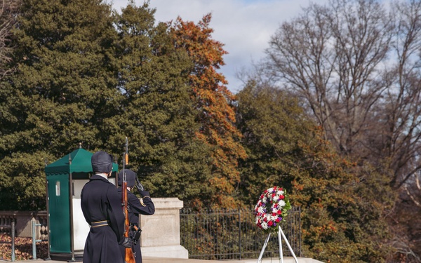 Sentinels Guard Tomb of the Unknown Soldier