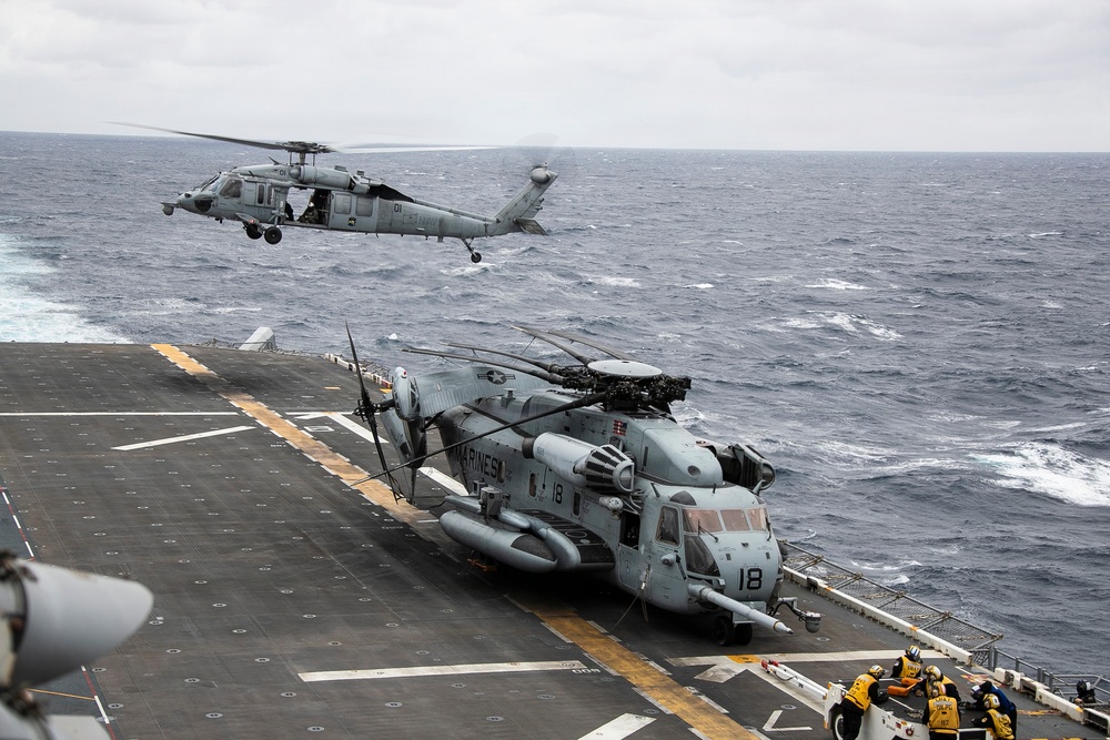 USS Tripoli Conducts Flight Operation with HSC 25