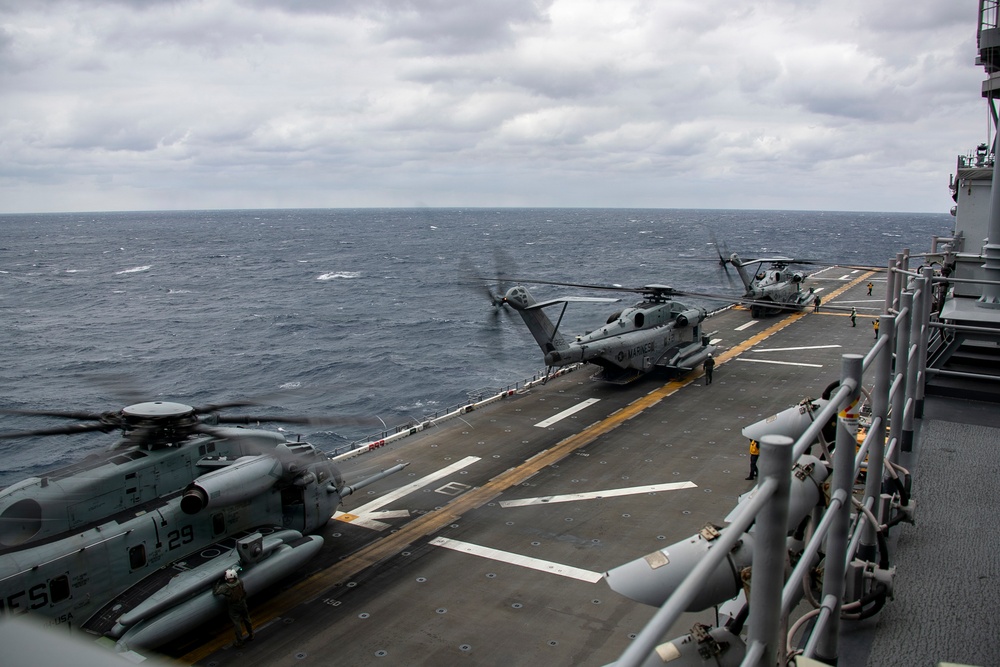 USS Tripoli Conducts Flight Ops with VMM 265