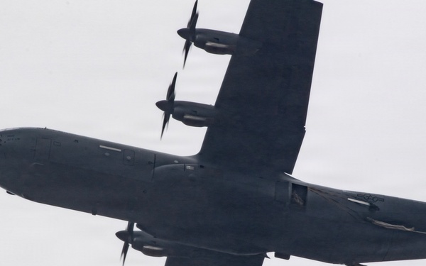 Yokota supports first JGSDF-hosted multinational airborne exercise