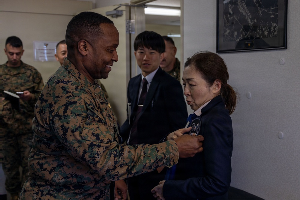 MAG-36 gives tour of aircraft to Japan Ministry of Defense officials