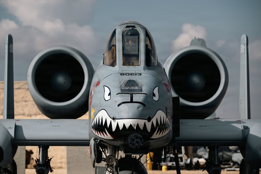 75th EFGS Launches A-10 Thunderbolt II Aircraft