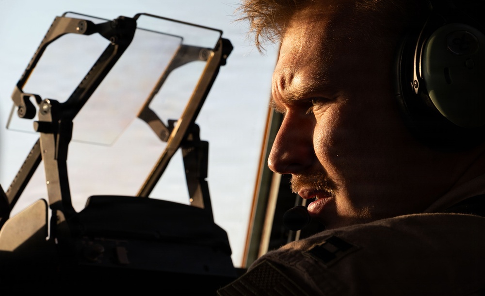 16th EAS conducts joint cargo mission within CENTCOM AOR