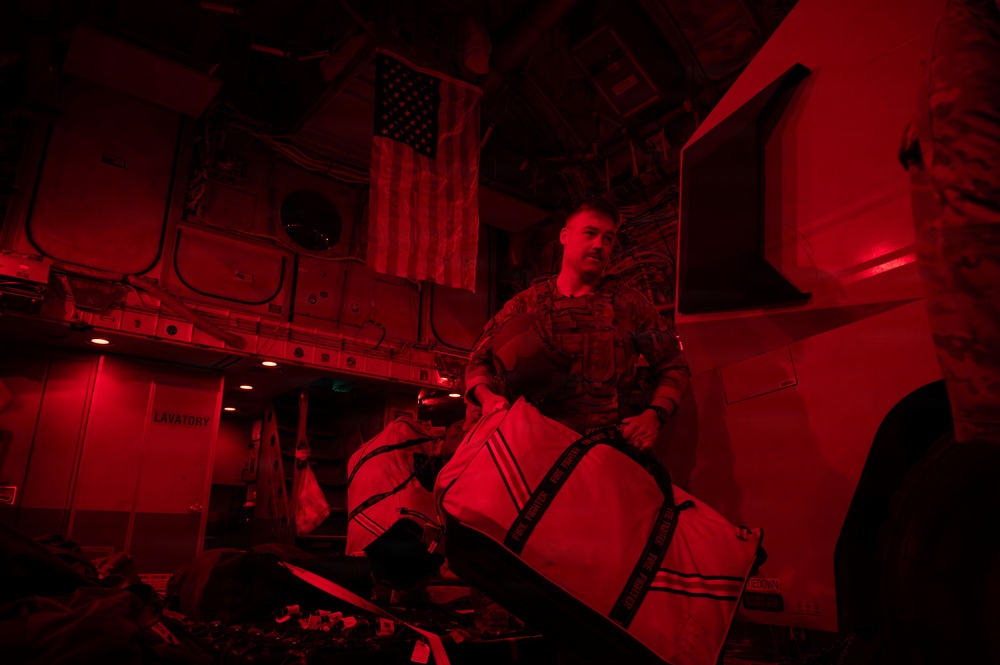 16th EAS conducts joint cargo mission within CENTCOM AOR