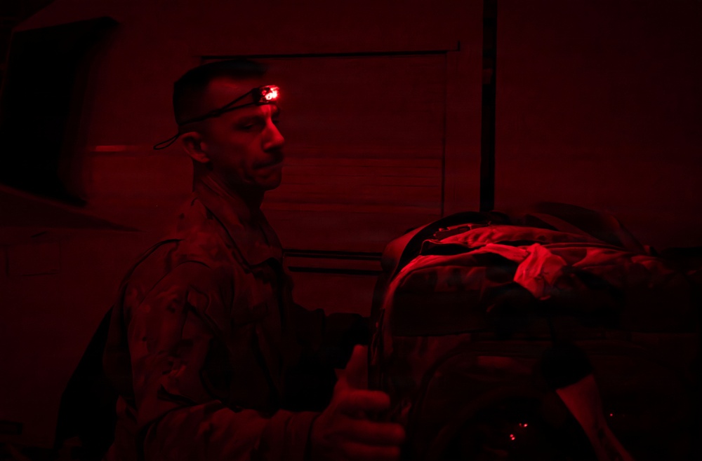 16th EAS conducts joint cargo mission within CENTCOM AOR