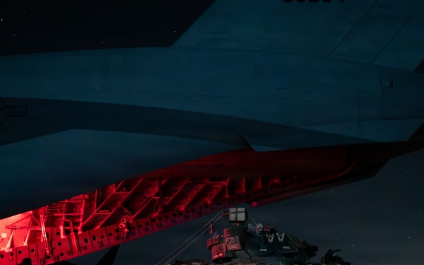 16th EAS conducts joint cargo mission within CENTCOM AOR