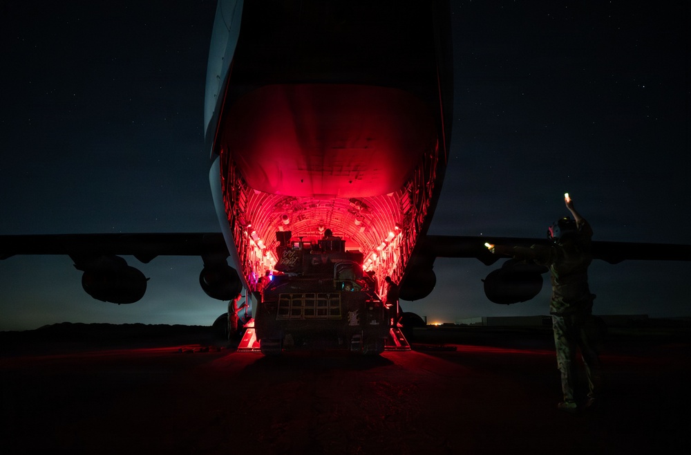 16th EAS conducts joint cargo mission within CENTCOM AOR