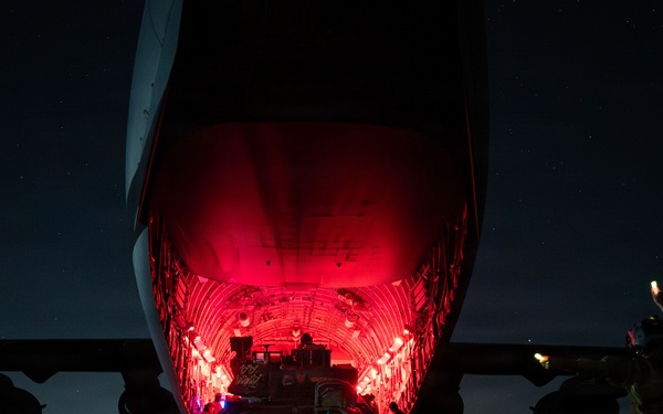 16th EAS conducts joint cargo mission within CENTCOM AOR