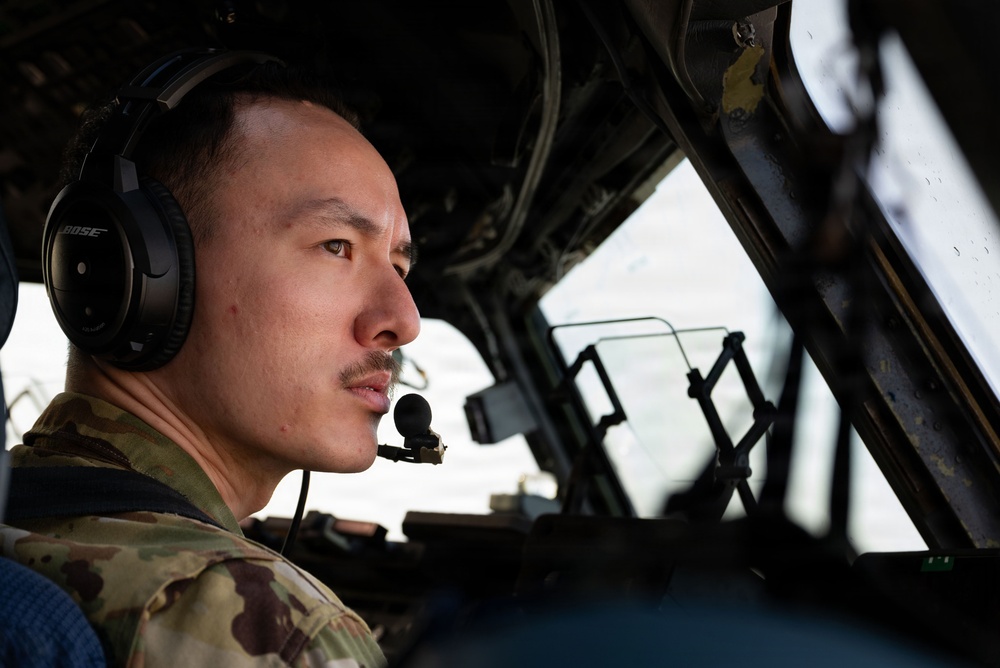 16th EAS transports cargo across CENTCOM AOR