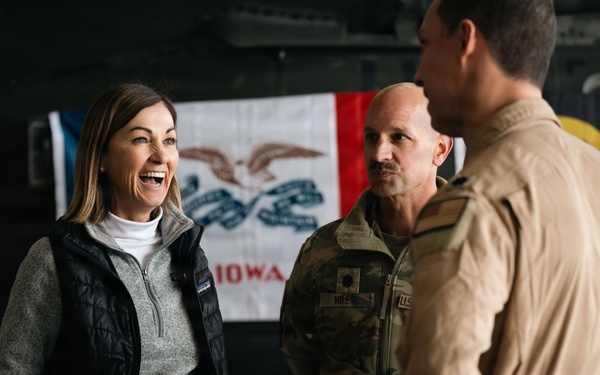 Iowa Gov., adjutant general of Iowa visit 332nd Expeditionary Medical Squadron