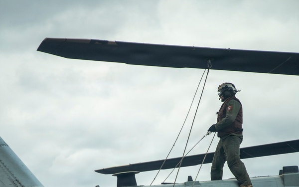 USS Tripoli Conducts Flight Ops with VMM 265