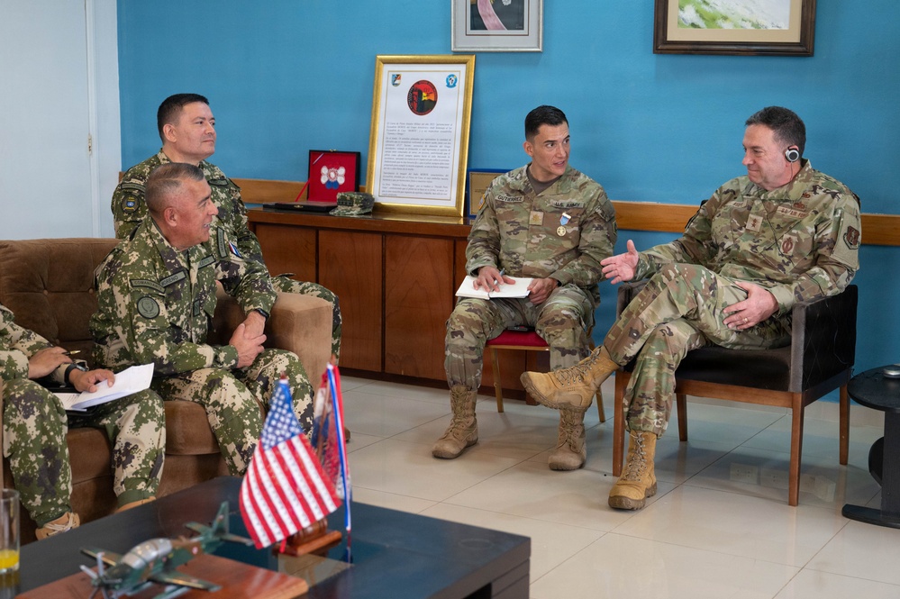 Massachusetts National Guard Adjutant General meets with senior leaders of Paraguayan Armed Forces