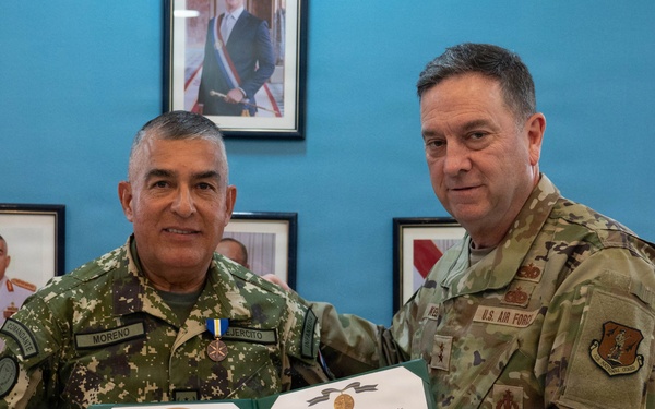 Massachusetts National Guard Adjutant General meets with senior leaders of Paraguayan Armed Forces