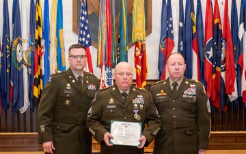 Fort Leonard Wood Soldier receives Purple Heart, credits U.S. Army training for skilled reaction to IED attack in Afghanistan