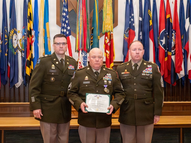 Fort Leonard Wood Soldier receives Purple Heart, credits U.S. Army training for skilled reaction to IED attack in Afghanistan