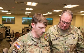 CAC commanding general visits Fort Leonard Wood
