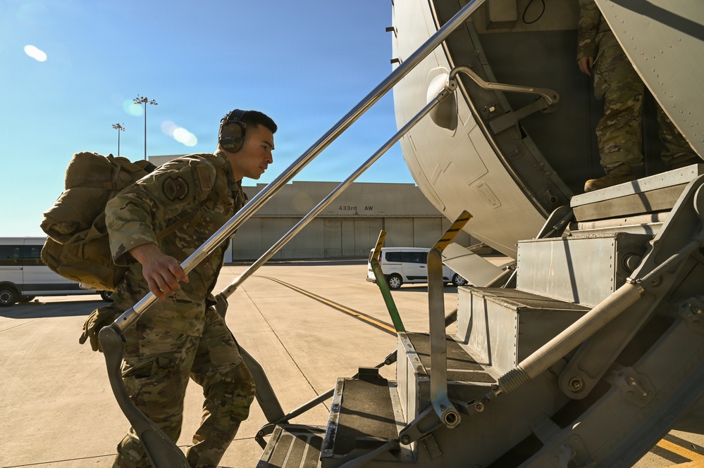 433rd CRF Departs For Exercise Nexus Forge 2025