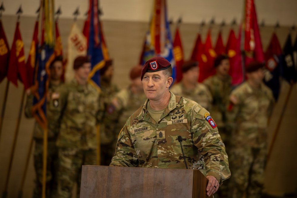 82nd Airborne Division Change of Responsibility, Leave it to me