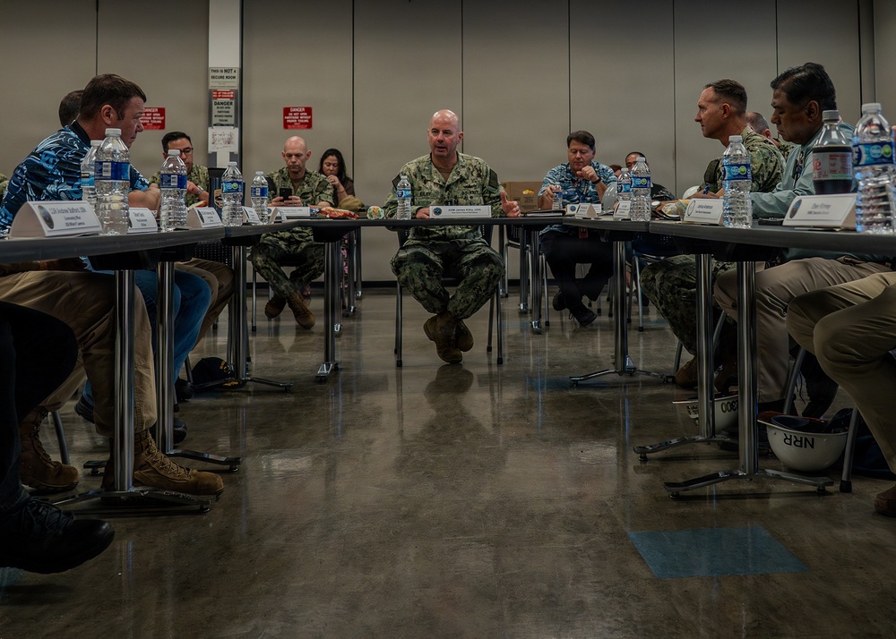 VCNO visit Pearl Harbor Naval Shipyard &amp; Intermediate Maintenance Facility