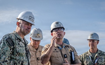 VCNO visit Pearl Harbor Naval Shipyard &amp; Intermediate Maintenance Facility