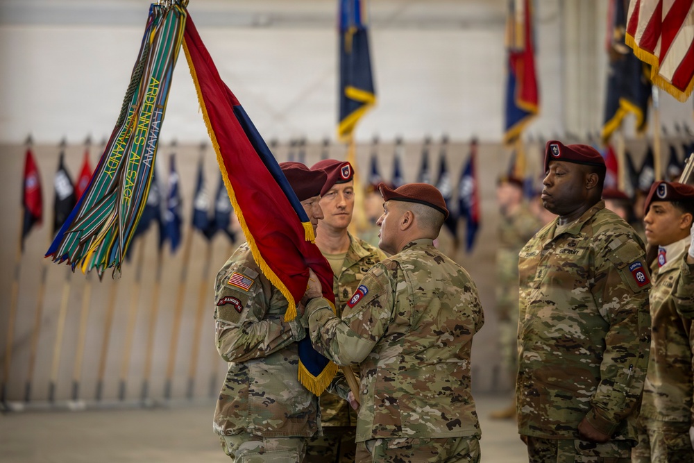 82nd Airborne Division Change of Responsibility, Nice flag