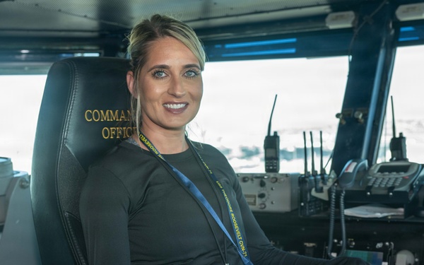 FRCSW Comptroller Team Visits USS Theodore Roosevelt