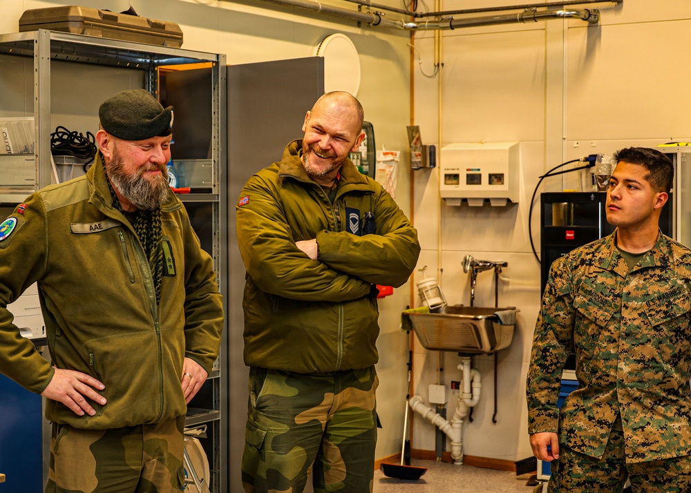 Blount Island Command Leadership Conducts MCPP-N Cave Site Visit