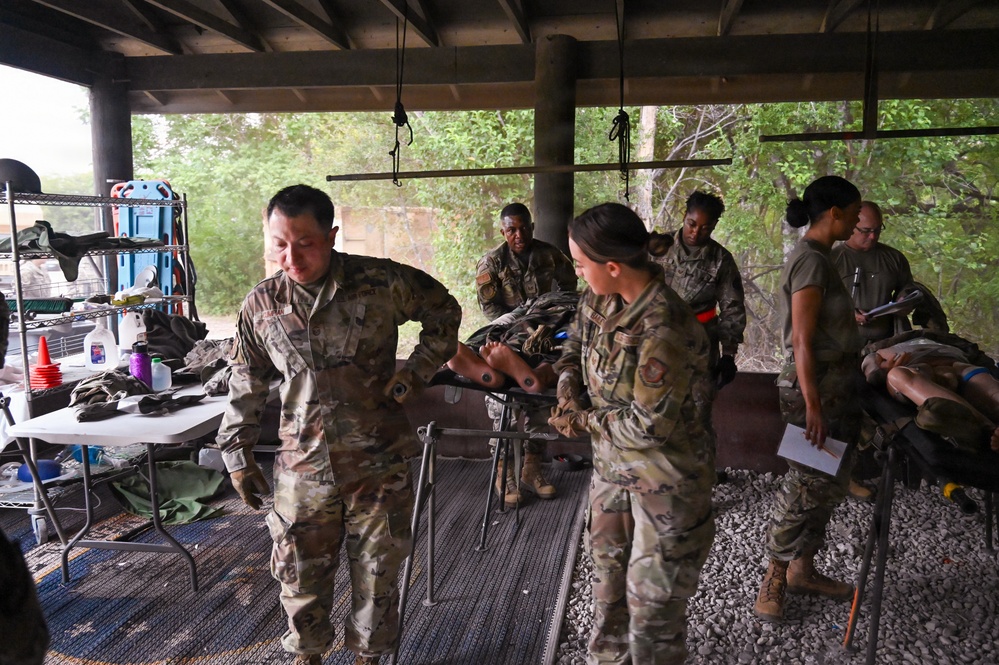 433rd MDG Airmen Hone Mass-Casualty Response Skills