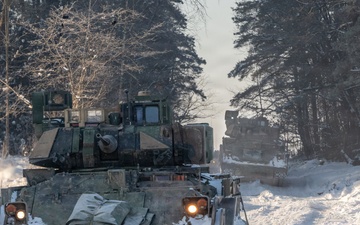 3-8 Conducts STX with M2A3 Bradley fighting vehicles